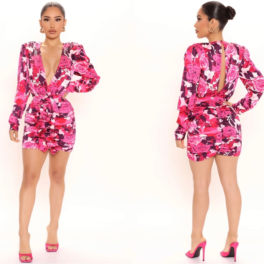 NWOT WFFS Floral Ruffled Satin Shoulder Padded Mini Dress. Size S